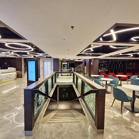 Hotel The Sonnet Jamshedpur Esterno foto