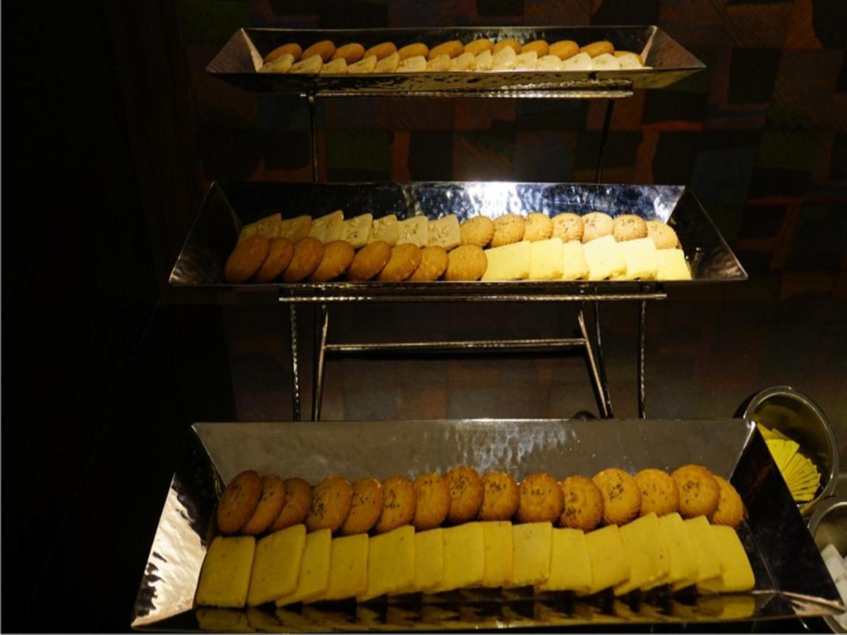 Hotel The Sonnet Jamshedpur Esterno foto