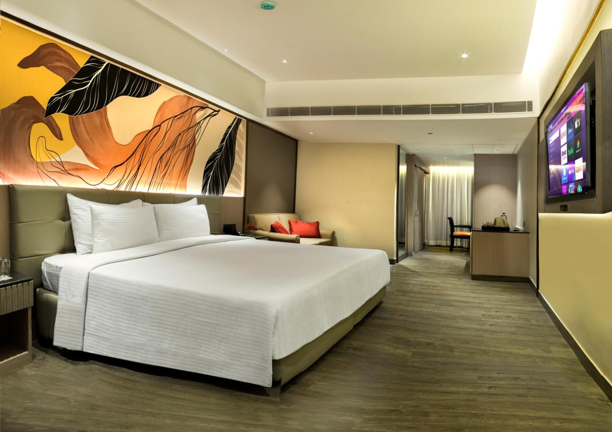 Hotel The Sonnet Jamshedpur Esterno foto