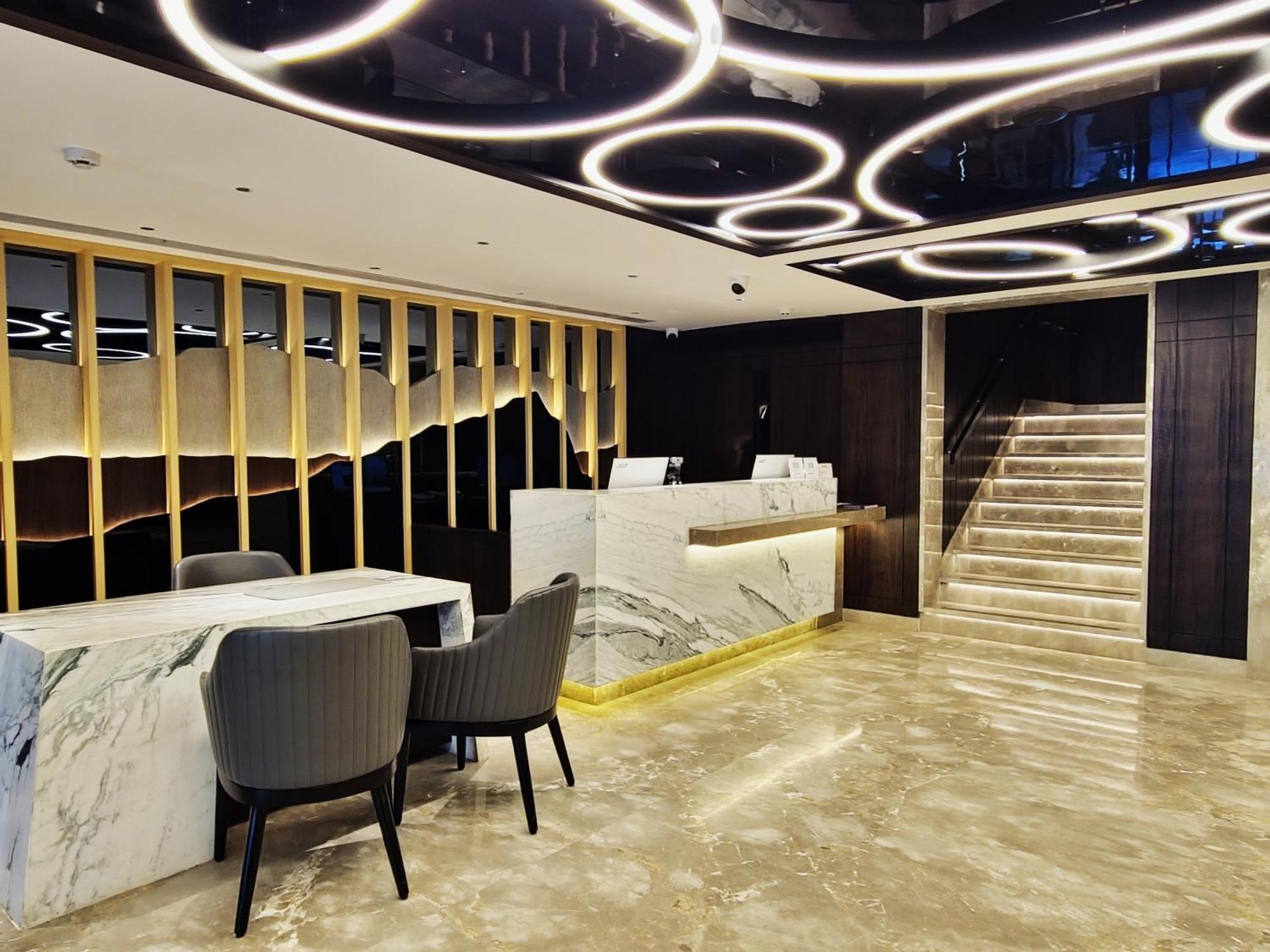 Hotel The Sonnet Jamshedpur Esterno foto
